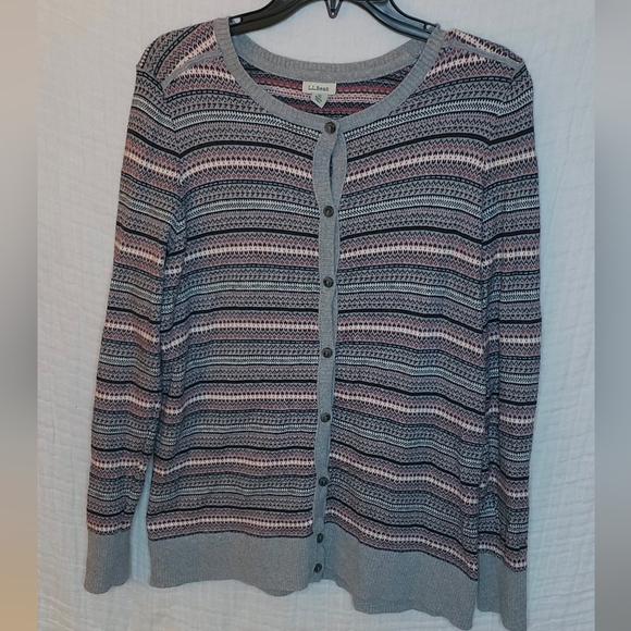 L.L. Bean Cashmere Blend Sweater Button Front Cardigan Size Medium Gray Pink - Picture 4 of 9